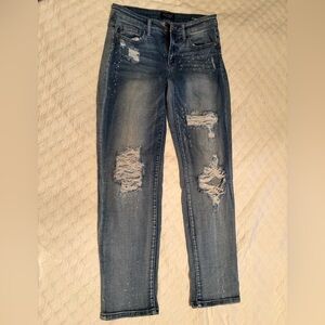 Judy Blue Distressed Boyfriend Jeans